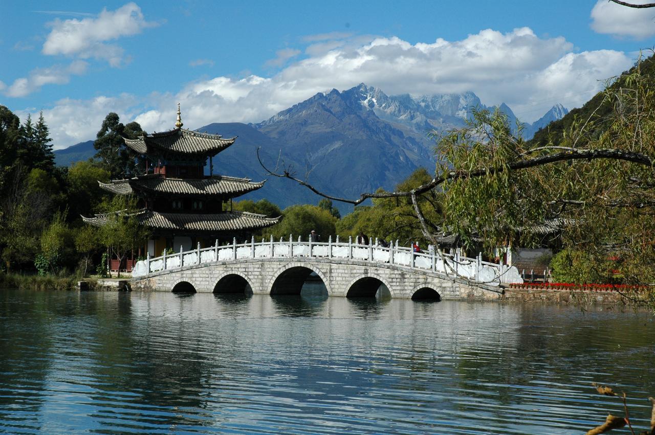 Greentree Inn Yunnan Lijiang Qixing Street Express Hotel Extérieur photo